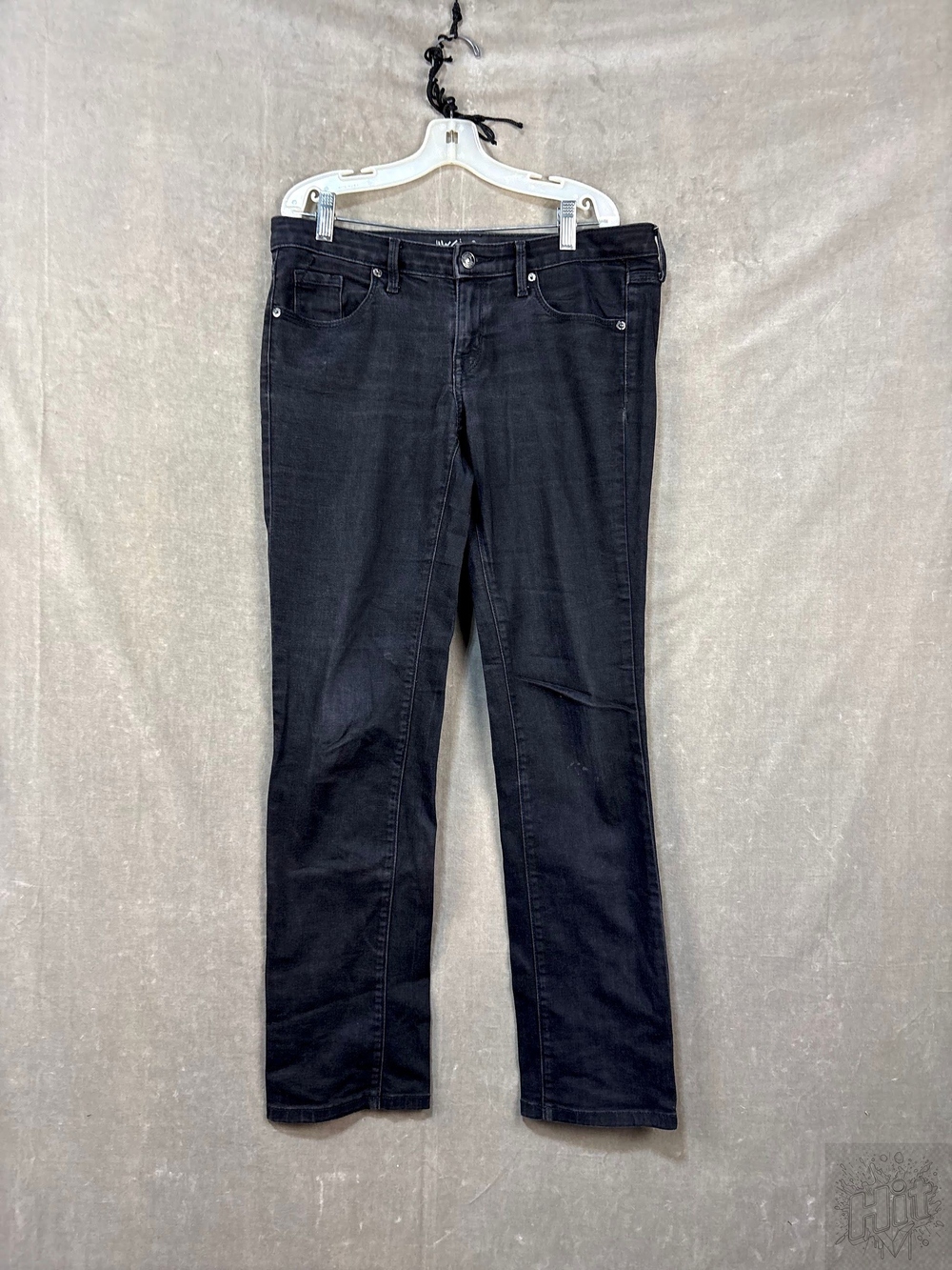 Women's Black Denim Jeans Mid-Rise Straight Fit Size 6/28R